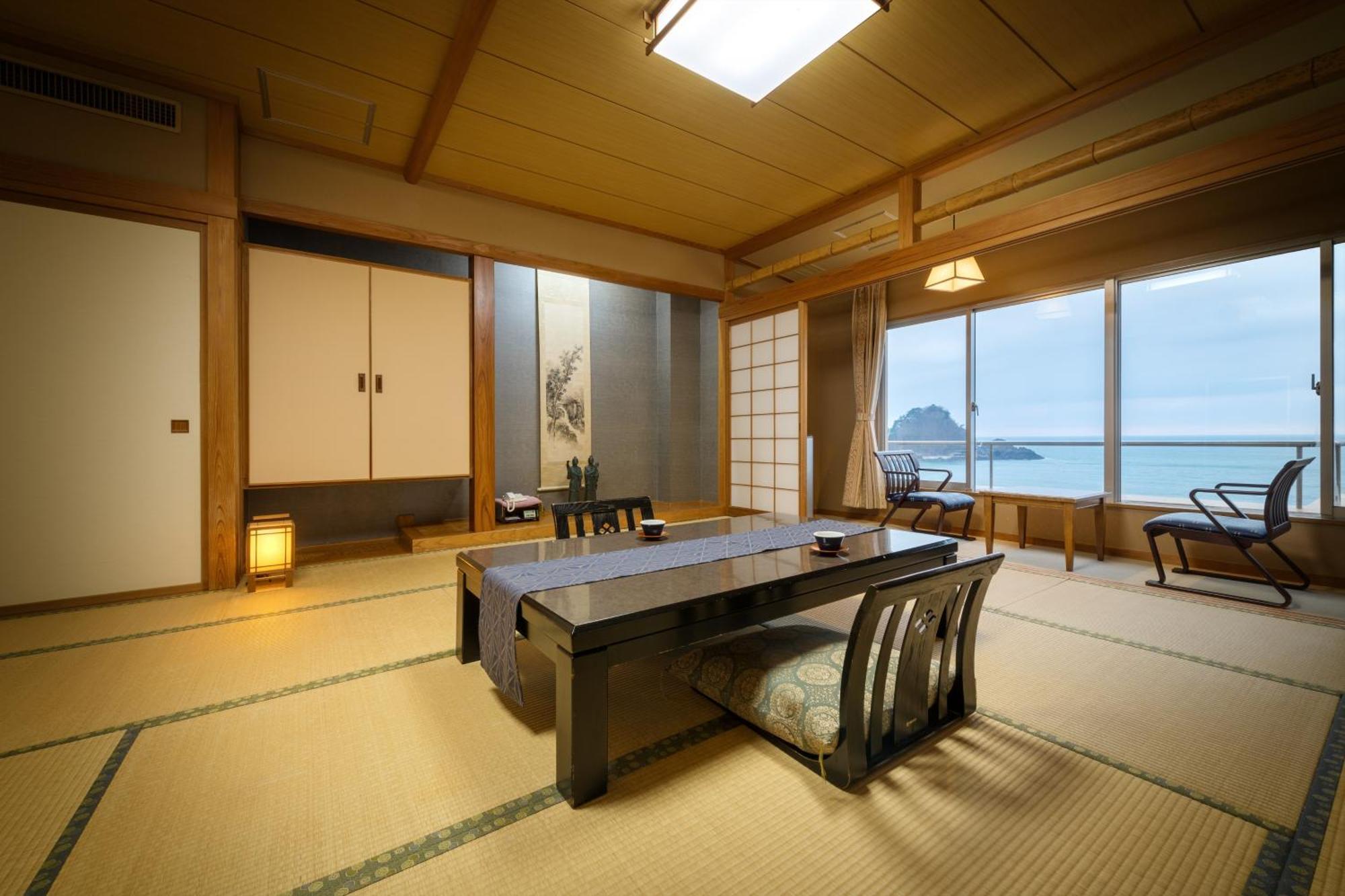 Yura Onsen Yaotome Hotell Tsuruoka Eksteriør bilde