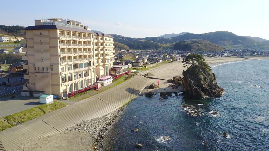 Yura Onsen Yaotome Hotell Tsuruoka Eksteriør bilde